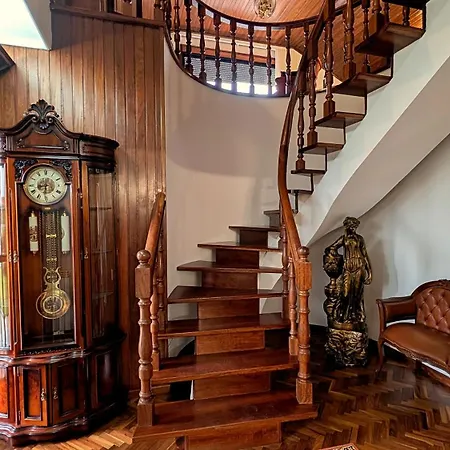 בית נופש Casa Bartolomeu - Elegant Near אבאירו