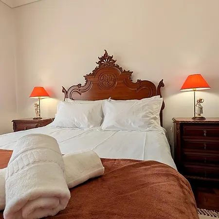 Casa Bartolomeu - Elegant Near
